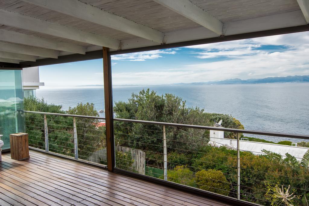 Quarterdeck Holiday Apartment Кейптаун Екстериор снимка