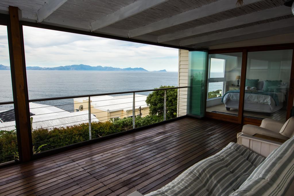 Quarterdeck Holiday Apartment Кейптаун Екстериор снимка